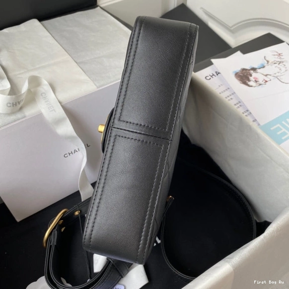 First Bag Ru FLAP BAG CHANEL 0819